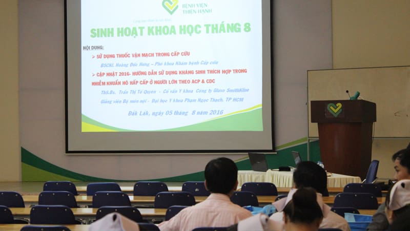 Sinh hoạt khoa học chuyên đề Bác sĩ tháng 8 năm 2016