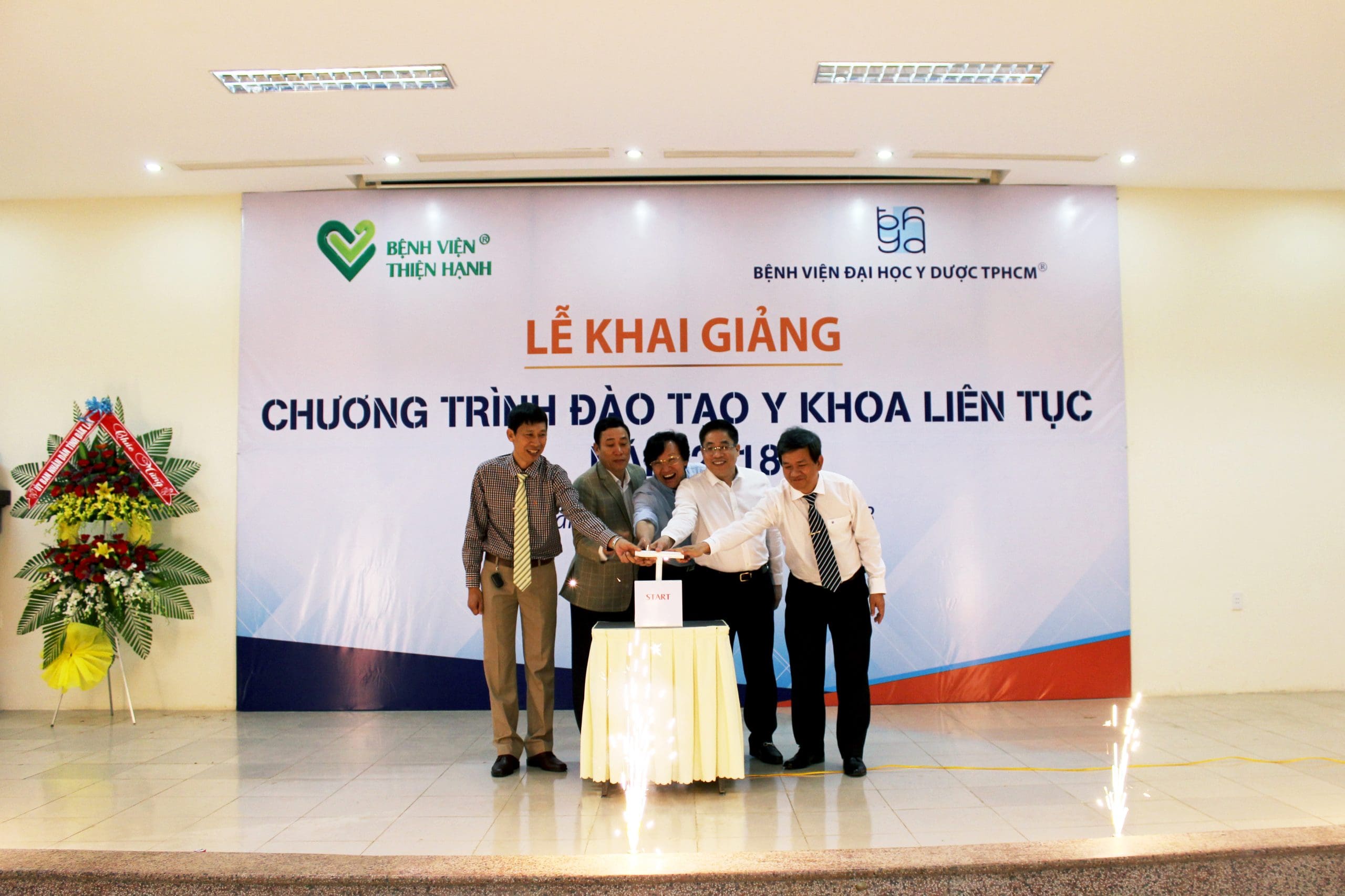 Lễ khai giảng chương trình đào tạo y khoa liên tục năm 2018