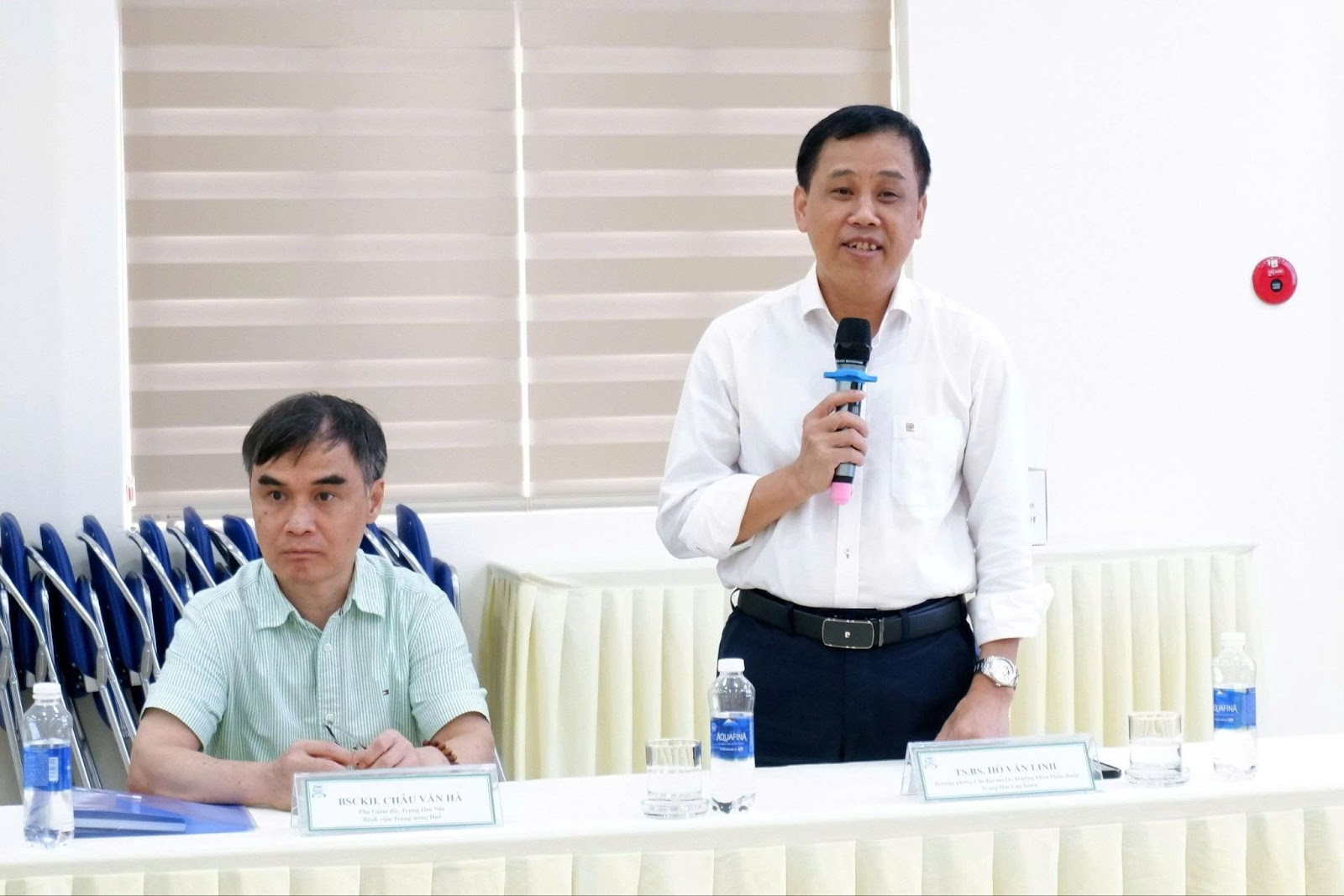 TS.BS Hồ Văn Linh – Trưởng phòng Chỉ đạo tuyến, Trưởng khoa Phẫu thuật – Trung tâm Ung bướu, Bệnh viện Trung ương Huế chia sẻ tại buổi làm việc