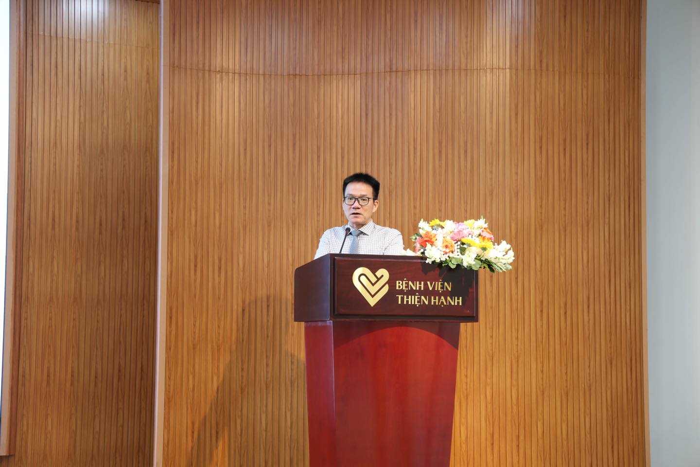 PGS TS BS. Lê Minh Khôi – Trưởng Phòng Khoa học và Đào tạo, Bệnh viện Đại học Y Dược TP.HCM phát biểu tại hội nghị